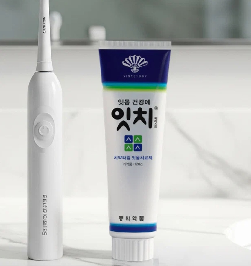Dongwha Pharmaceutical Myr/Latania/Chamomile Formula Toothpaste (120g x 2ea)